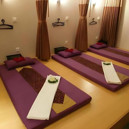 De Arni Hotel Бангкок Экстерьер фото