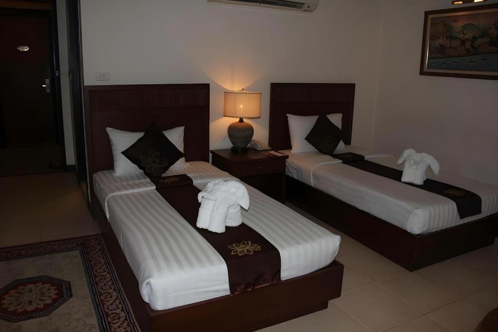 De Arni Hotel Бангкок Экстерьер фото