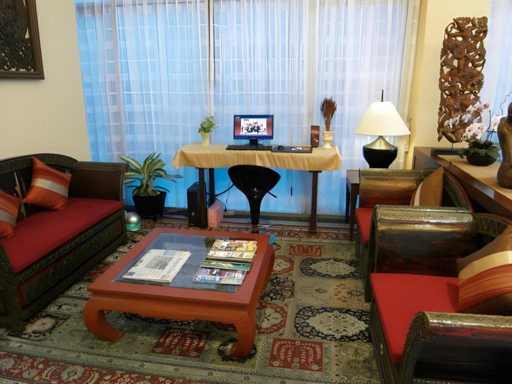 De Arni Hotel Бангкок Экстерьер фото