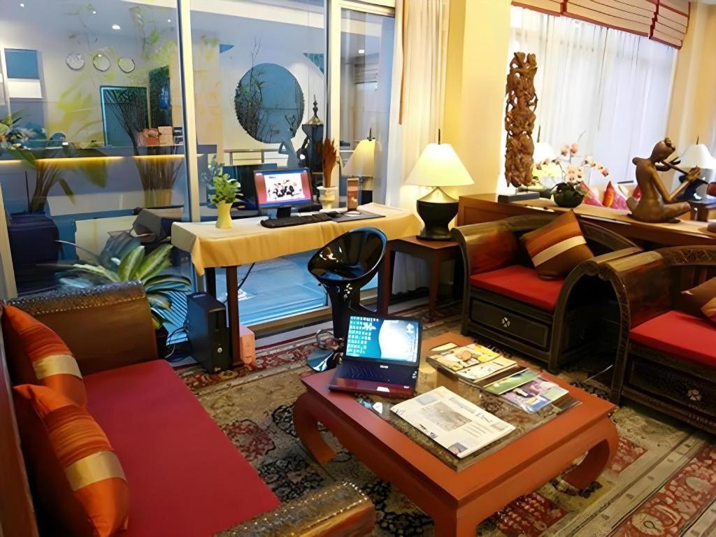 De Arni Hotel Бангкок Экстерьер фото